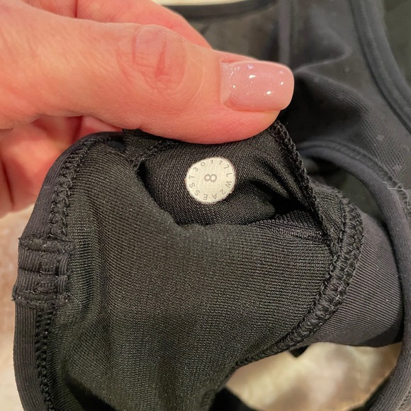 Lululemon Black Move Bra Size 8 - Picture 3 of 3